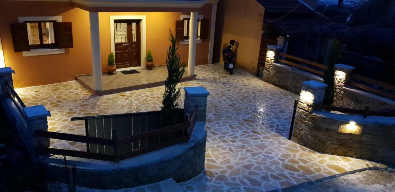 Kosta's House